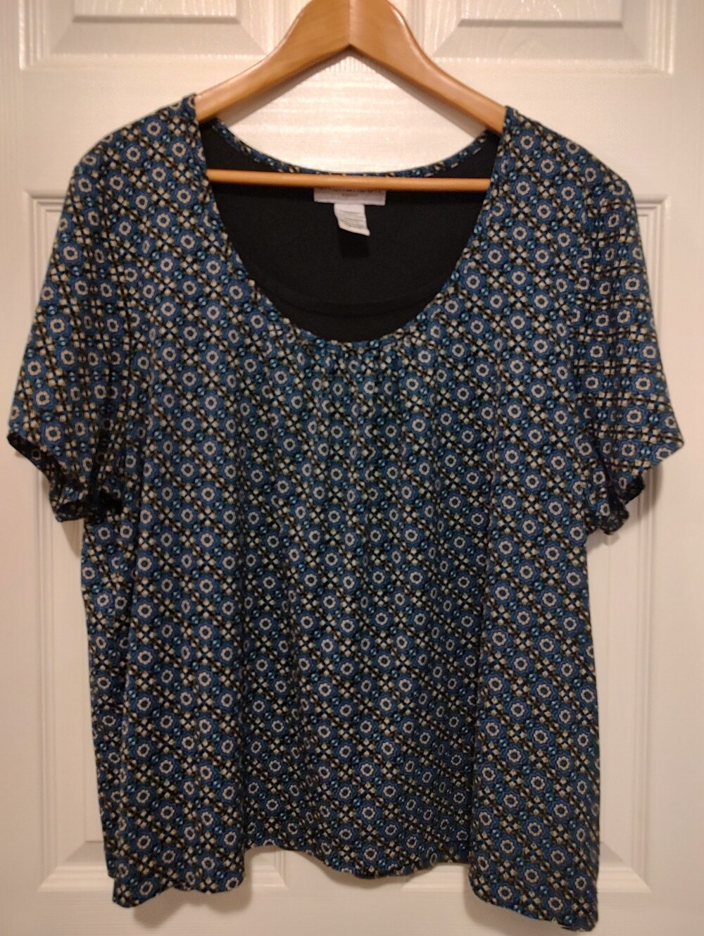 Sag Harbor Blue Geometric Short-Sleeve Top